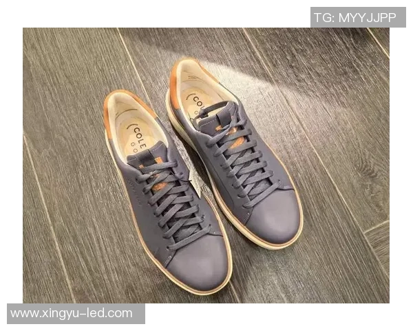 足球巨星钟爱休闲鞋展现赛场外时尚与生活品味魅力