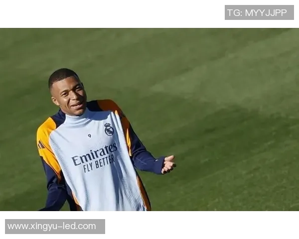 足球球星时尚穿搭大揭秘集 时尚与运动完美融合的独特风格